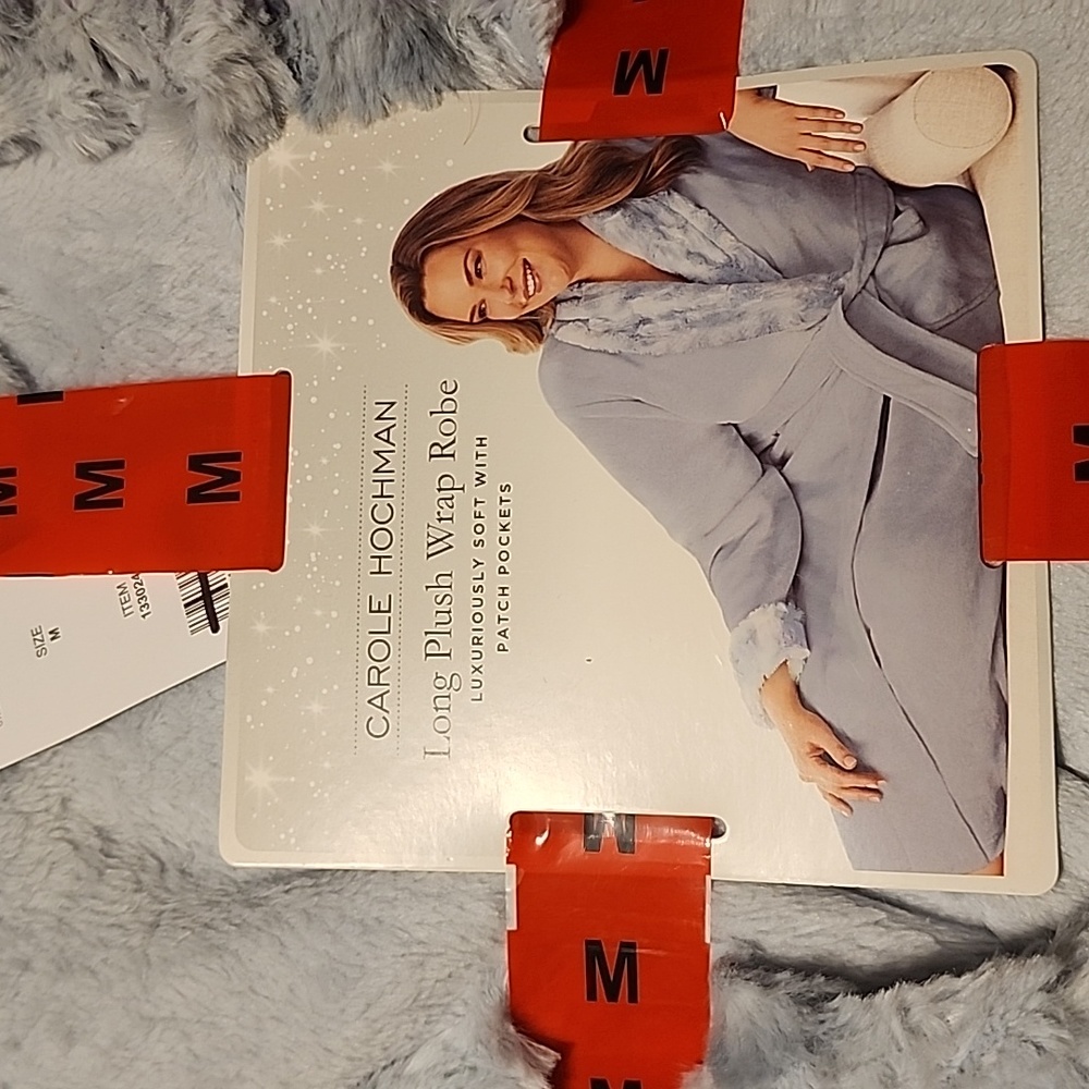 Women's plush robe